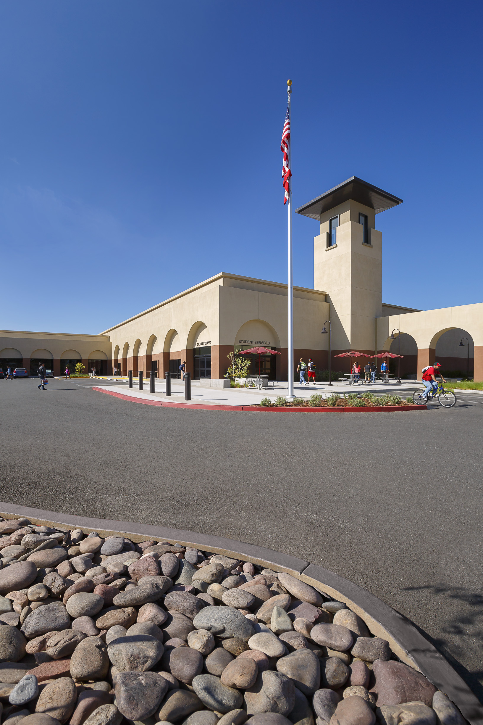 PALOMAR COLLEGE - ESCONDIDO LEARNING CENTER